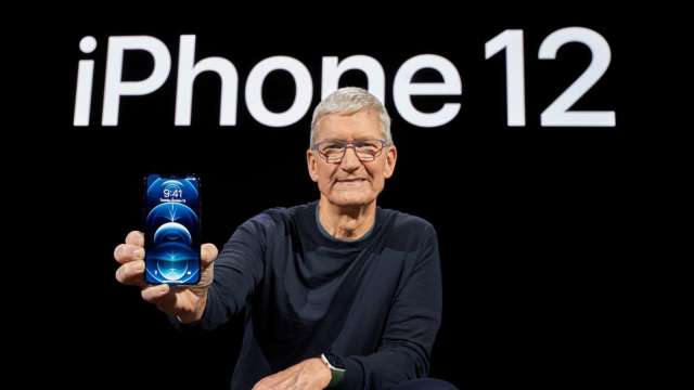 日經:iPhone明年上半年產量年增30%至9600萬支 (圖片:AFP)