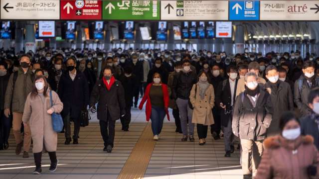 宅經濟支撐消費 日本11月實質消費支出年增1.1% (圖片:AFP)
