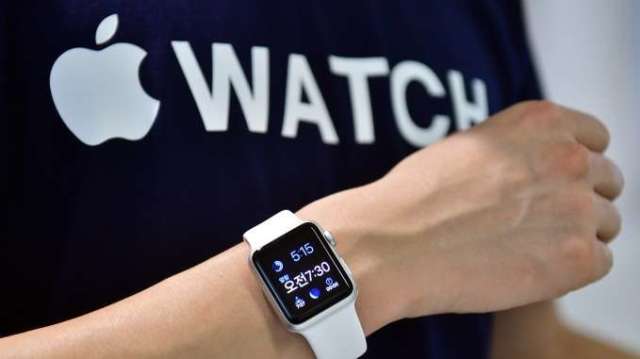 韓媒：Apple Watch 7將推血糖監測功能 採用光學感測器技術（圖：AFP）