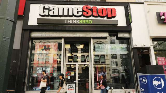 GameStop上演散戶割機構韭菜!三大股東狂賺逾20億美元。(圖片:AFP)