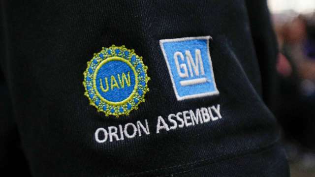 車用晶片短缺 北美GM、福特減產延長 (圖片:AFP)