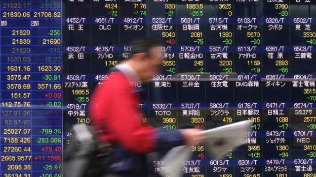Nippon Paper研發CNF材質電池 容量是鋰電池2.5倍、不用稀有金屬 (圖片:AFP)