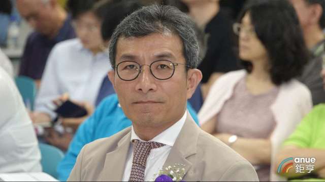 桂盟董事長吳盈進。(鉅亨網記者張欽發攝)