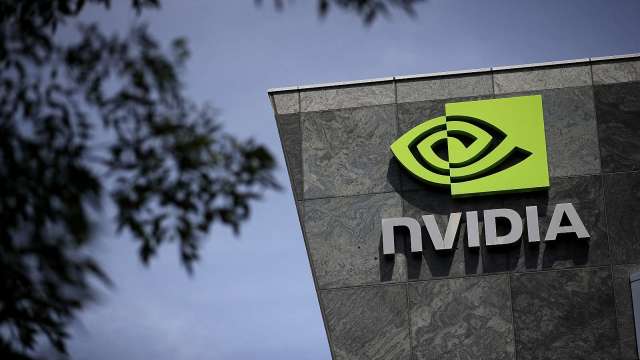 AI商機900億美元!Nvidia地位獨特 券商喊買 激勵股價漲近4%(圖片:AFP)