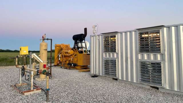 一台天然氣發電機為北德州比特幣採礦數據中心供電。(圖片：AFP)