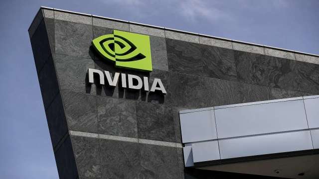 Nvidia大漲近5% 投行調高目標價至854美元 。(圖片：AFP)