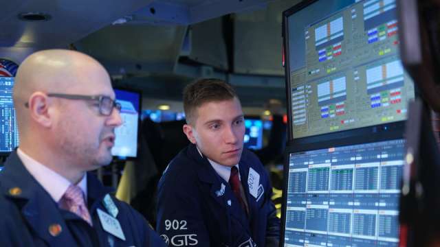 續爆天量!Fed 隔夜附買回操作規模來到7471億美元(圖片:AFP)