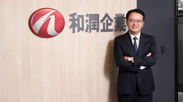 cover image of news article