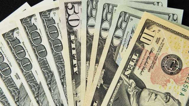 〈每周CFTC報告〉投機者削減美元空頭押注 做多黃金意願減弱(圖:AFP)