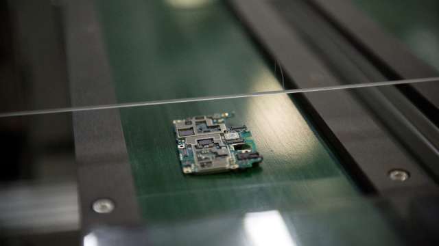 晶片荒燒到手機業 分析師估Q2出貨量季減1成(圖片:AFP)