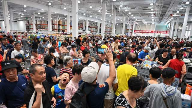 中國6月零售銷售年增急降至8.5% 不如預期(圖片:AFP)