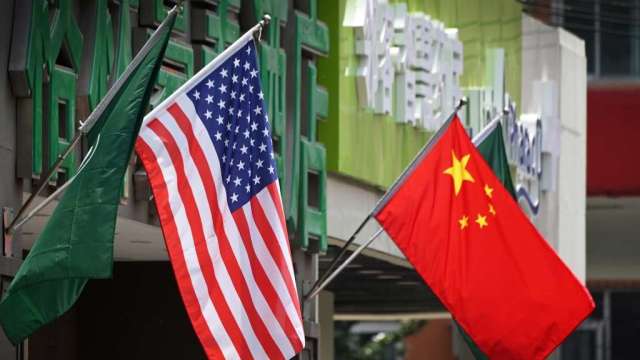 彭博：華爾街運作與中國官員重啟對話(圖:AFP)