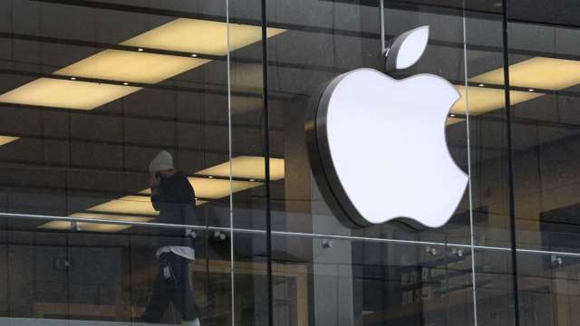 蘋果為何突然「各種」識時務？只是華爾街依舊不在乎(圖片:AFP)