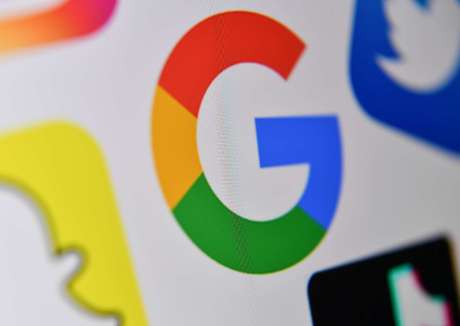 Google Play 商店的抽水操作也受到质疑。 (图片:法新社)