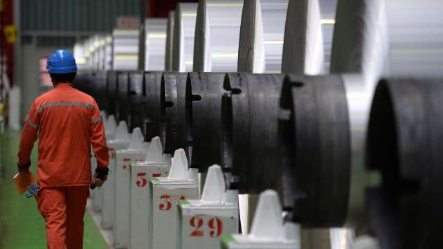台塑河靜鋼廠11月盤價續跌。(示意圖:AFP)