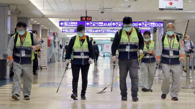 桃機清消人員確診Delta病毒 莫德納疫苗近期可望到貨。(圖:AFP)