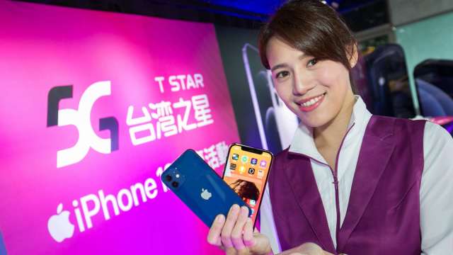 台灣之星iphone 13登記量大增3倍民眾最愛天峰藍 粉紅色 Anue鉅亨 消費