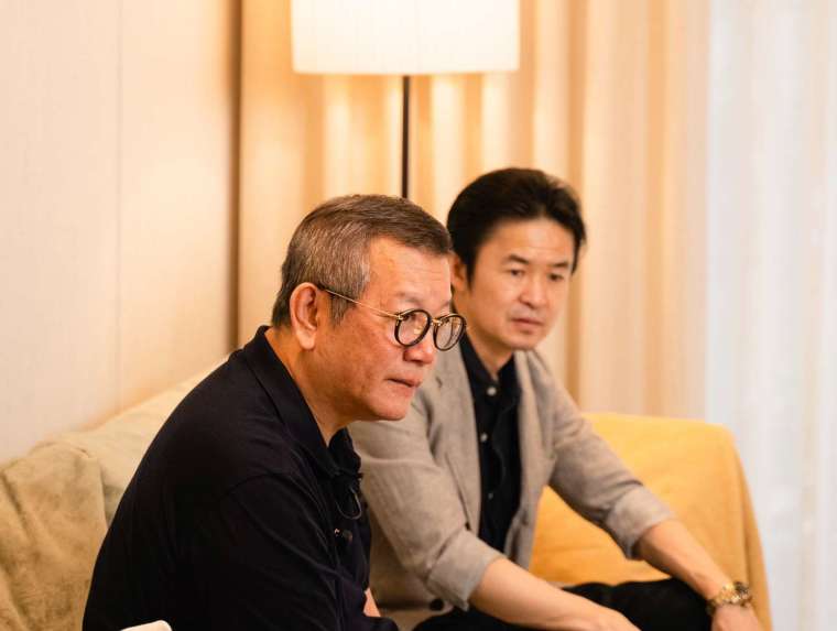 璞園團團隊董事長李忠恕(左)與Panasonic總經理真下宗治(右)。(圖:業者提供)