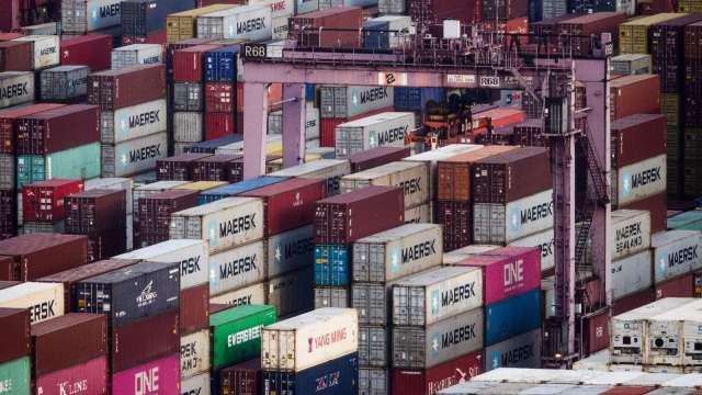 美國8月貿易逆差擴大至733億美元 創歷史新高(圖片：AFP)