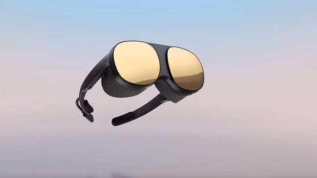宏達電推出VIVE Flow沉浸式VR眼鏡。(擷取自直播)