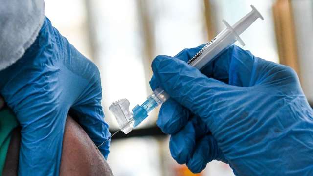 流感疫苗出貨旺 東洋10月營收5.65億元 月增逾4成 創新猷。(圖:AFP)