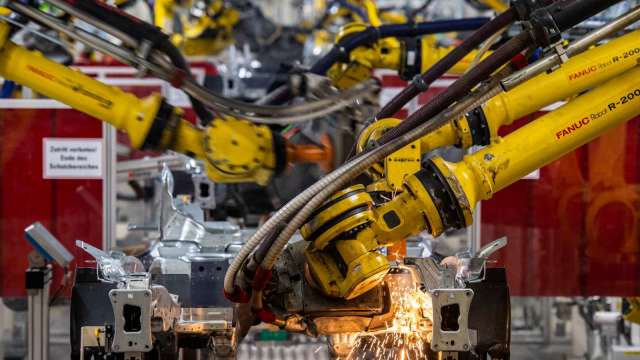 日本10月工具機接單金額年增81.5% 外需創3年半來新高 (圖片:AFP)