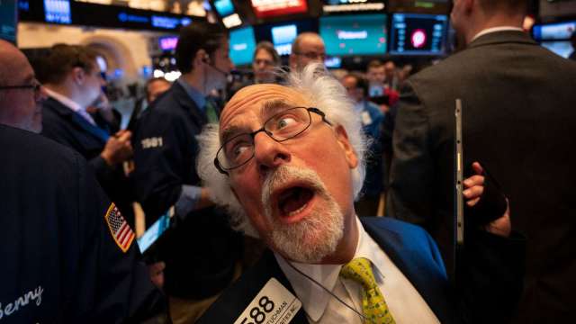 市場賭定美國不再搞封鎖！科技股本週陷入血海 Omicron未提振居家類股  (圖片:AFP)