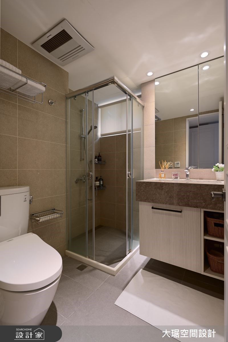 乾溼分離的設計易於維持浴室清爽整潔。