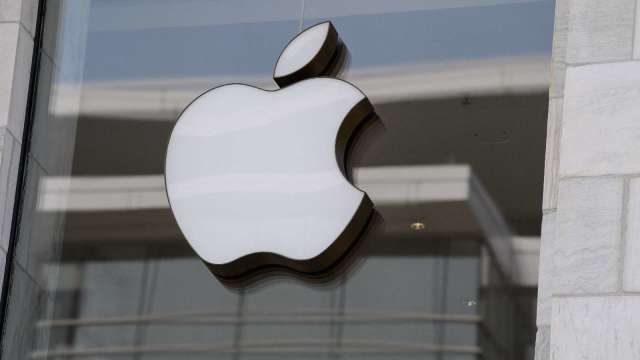 DSCC：蘋果有望最快在2023年推出折疊式iPhone(圖片：AFP)