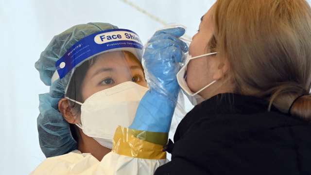 南韓單日確診再創新高 Omicron患者累計128人 (圖片：AFP)
