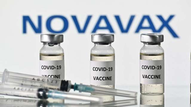 Novavax漲逾8% 疫苗料下周可望獲歐盟批准、納入世衛緊急使用清單 (圖:AFP)