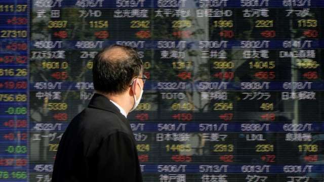 東京股市封關收黑 全年漲幅近5% (圖片：AFP)
