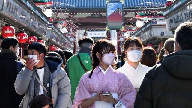 日本疫情加劇 東京短短兩天單日新增確診增加近4倍 (圖片：AFP)