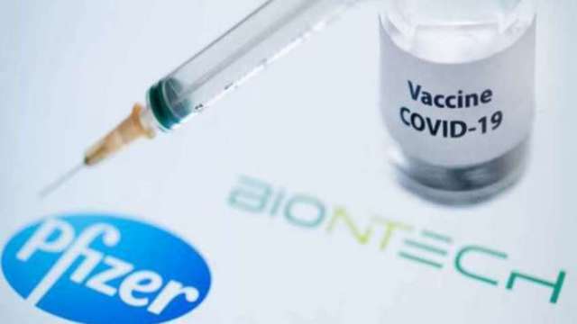 BNT最後一批疫苗將到貨 郭台銘建議可先洽談明後年採購量。(圖：AFP)