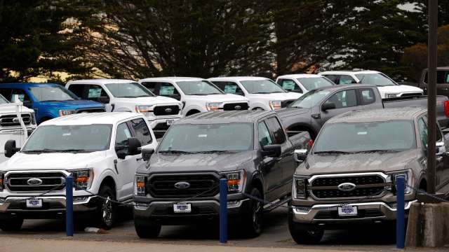 車荒促使經銷商加價賣車 福特、通用警告將採反制措施(圖片：AFP)