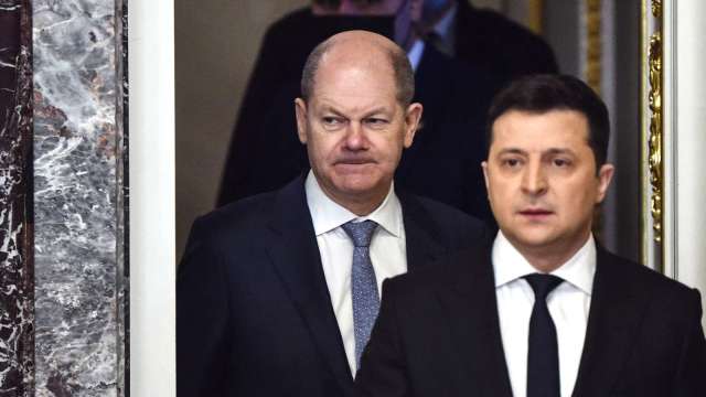 烏克蘭總統(右)。(圖片：AFP)