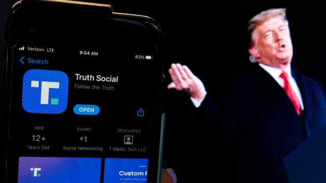 川普社群平台Truth Social發布 概念股DWAC盤前暴漲逾20%(圖片：AFP)
