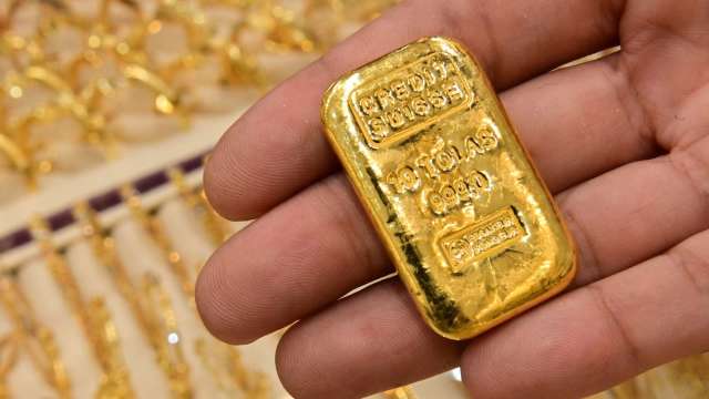〈貴金屬盤後〉俄烏可望談判 市場獲利了結 黃金收低 4周來首次周線下滑 (圖片:AFP)