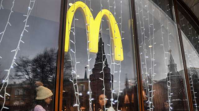 麥當勞暫時關閉所有俄羅斯門市 星巴克跟進停止營運 (圖：AFP)