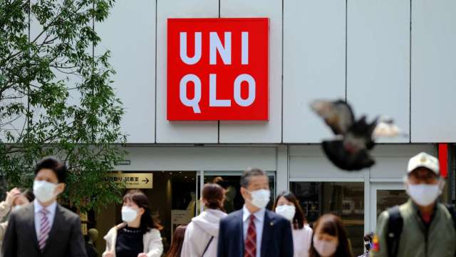 原料及物流成本上揚 日本UNIQLO、思夢樂將實施漲價 (圖片：AFP)