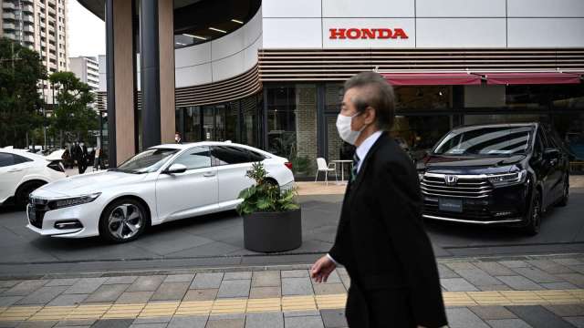日本2月零售銷售萎縮 汽車業年減15% (圖片：AFP)