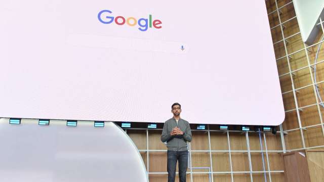 Google I/O 2022新品現身 首款智慧手錶Pixel Watch秋天推出 (圖：AFP)