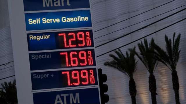 全美汽油和柴油再創新高價。（圖：AFP）