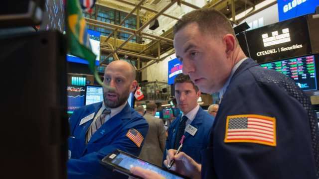 〈美股早盤〉市場靜待Fed會議紀要出爐 美股開盤波動(圖片：AFP)