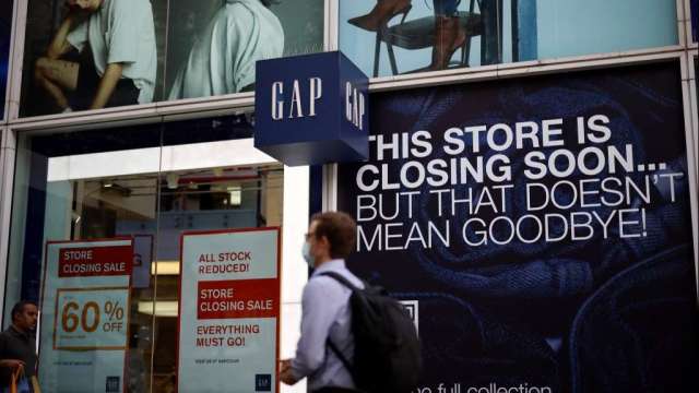 Gap業績不佳 大摩調降評級及目標價。(圖:AFP)