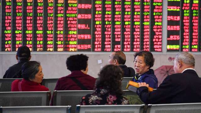 中國A股三大指數周一收盤全面走高。(圖: AFP)