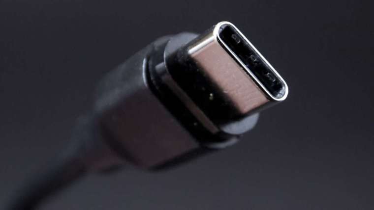 美國試圖跟進歐盟立法 iPhone 可能強制換 USB-C (圖片：翻攝 AppleInsider)