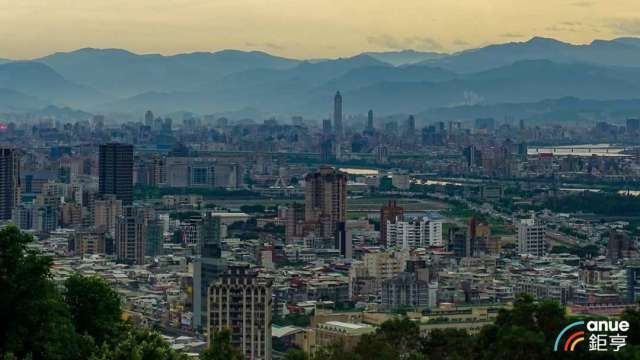 北市既存違建修繕將拆除 明年元旦起上路。(鉅亨網資料照)