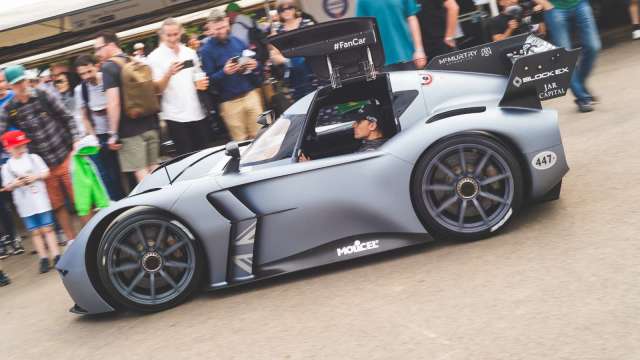 使用能元科技電池的Spéirling，在國際賽車節Goodwood Festival of Speed奪冠。(圖：台泥提供)