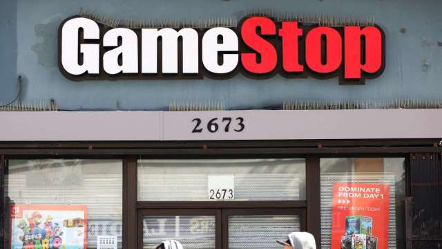 拆分隔日 GameStop計劃裁員並辭退財務長 盤後挫5% (圖片:AFP)